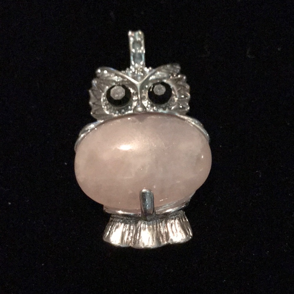 Pink quartz owl pendant